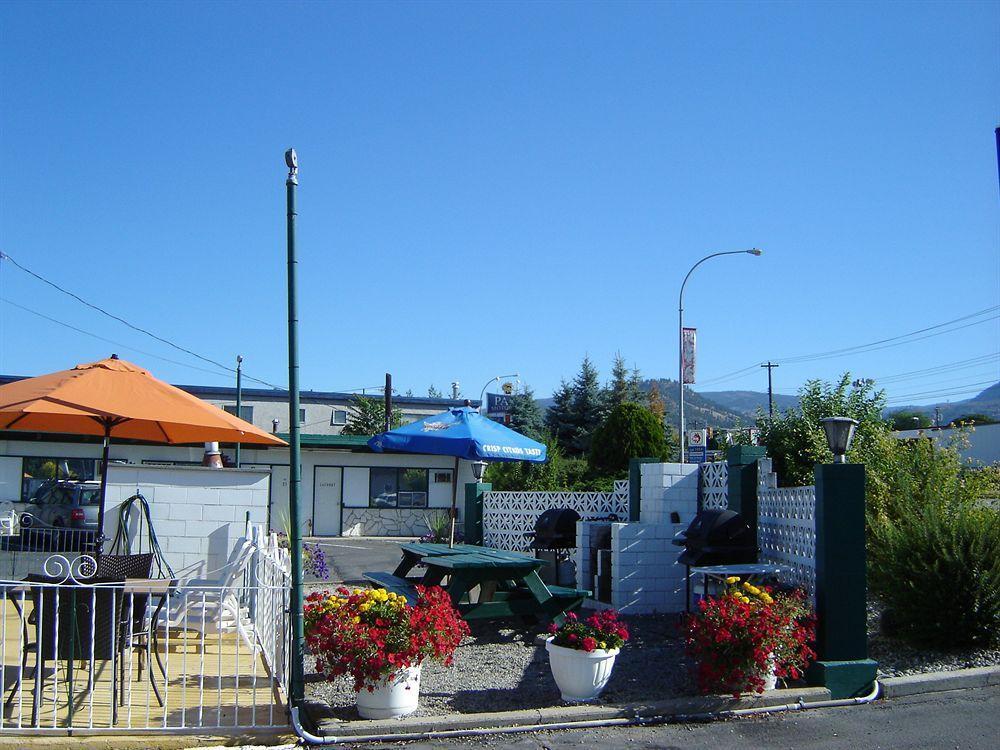Flamingo Motel Penticton Ngoại thất bức ảnh