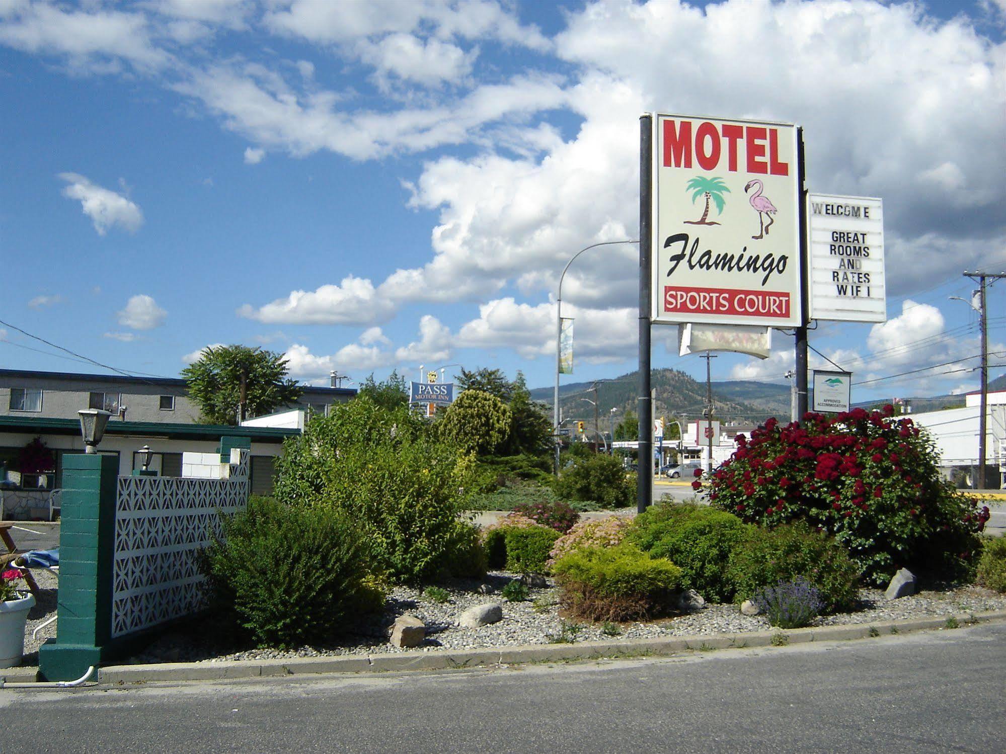 Flamingo Motel Penticton Ngoại thất bức ảnh
